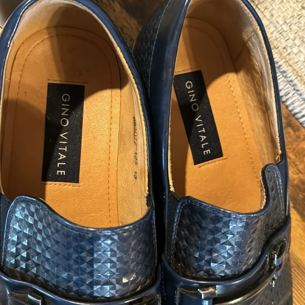 Gino Vitale Navy Loafers size 13